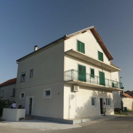 Sonkovic Apartment Fran מראה חיצוני תמונה