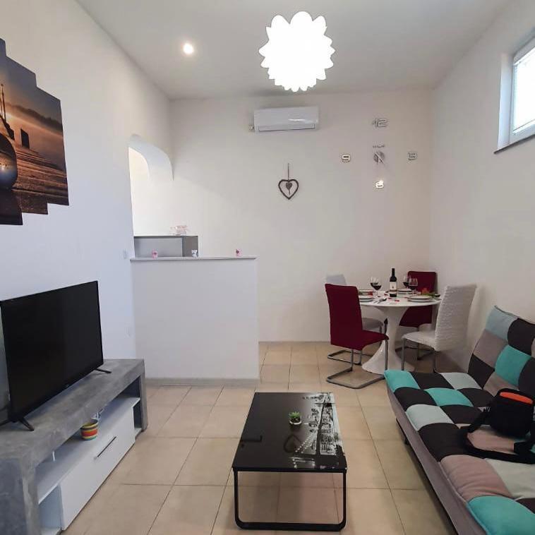 Sonkovic Apartment Fran מראה חיצוני תמונה